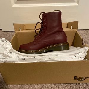 new doc martens pascal boot in womens size 7